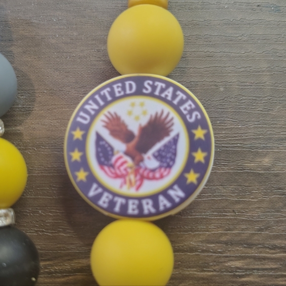 🩰 United States Veteran Beaded Pens - Picture 4 of 5